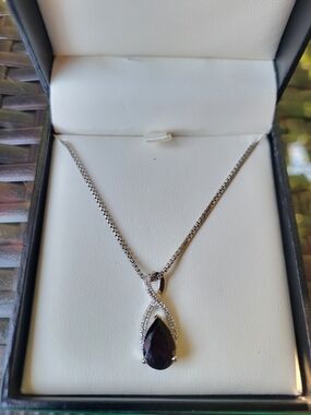 925 Italy Silver Teardrop Elegant Garnet Pendant Necklace in Deep Burgundy
